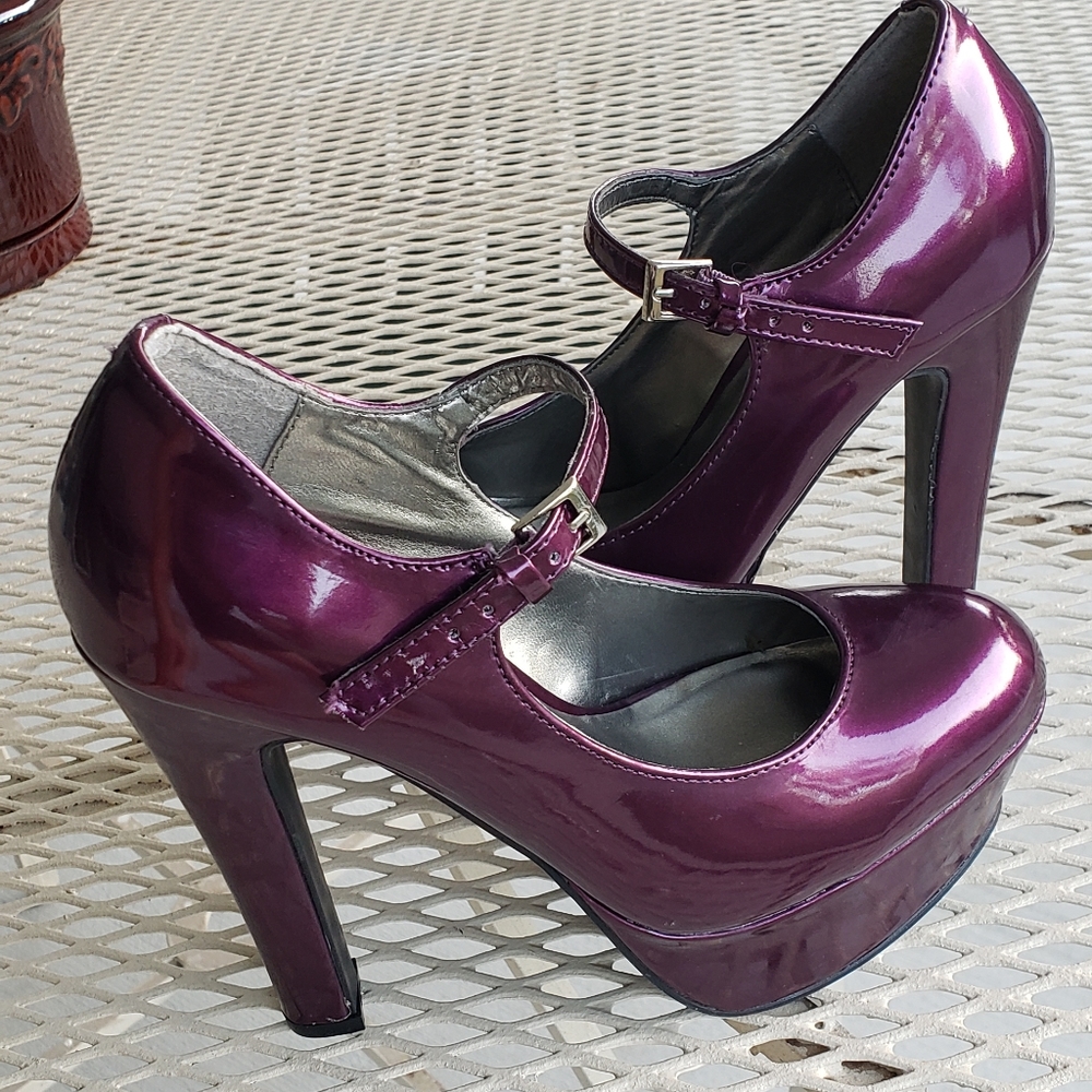 Guess shoes